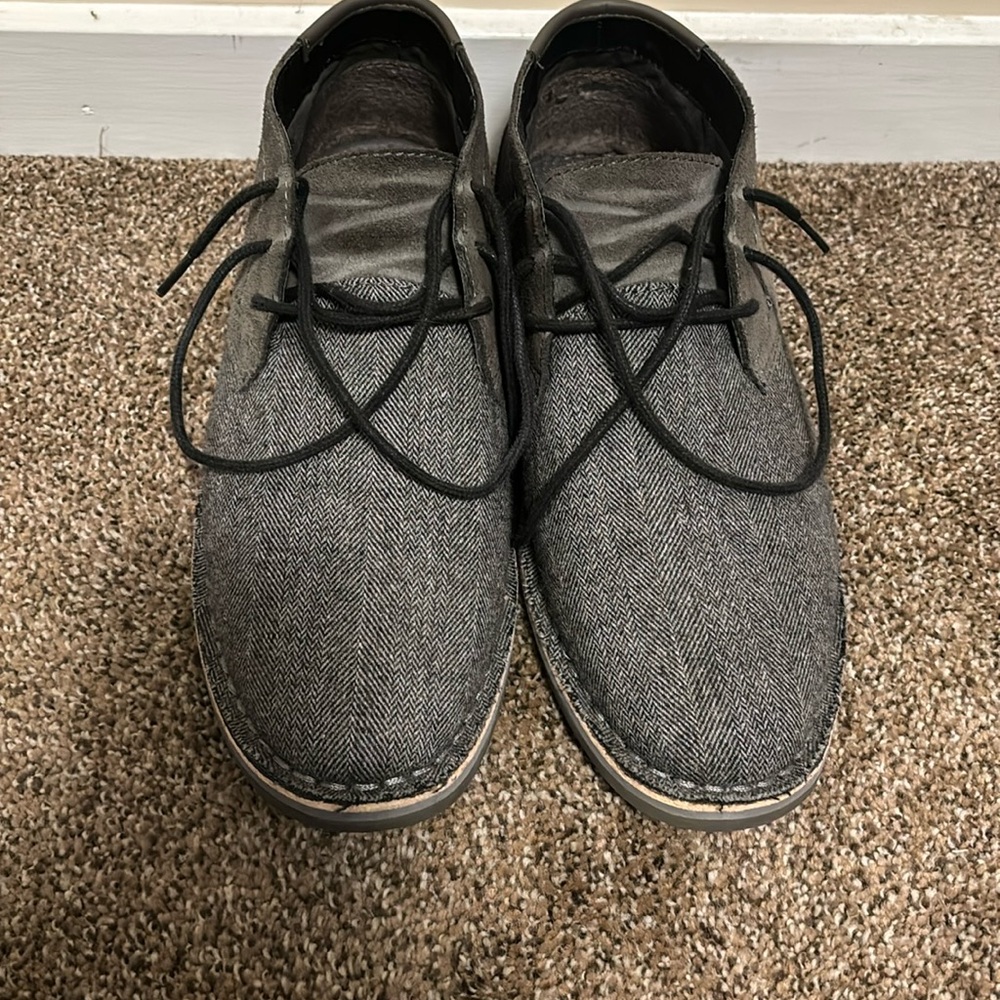 Men’s Chukka Style boots